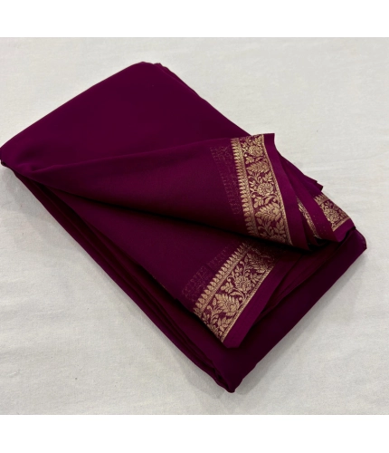 Women's Crepe Chit Pallu Solid Saree With Unstitched Blouse 5.5Mtr (Wine)