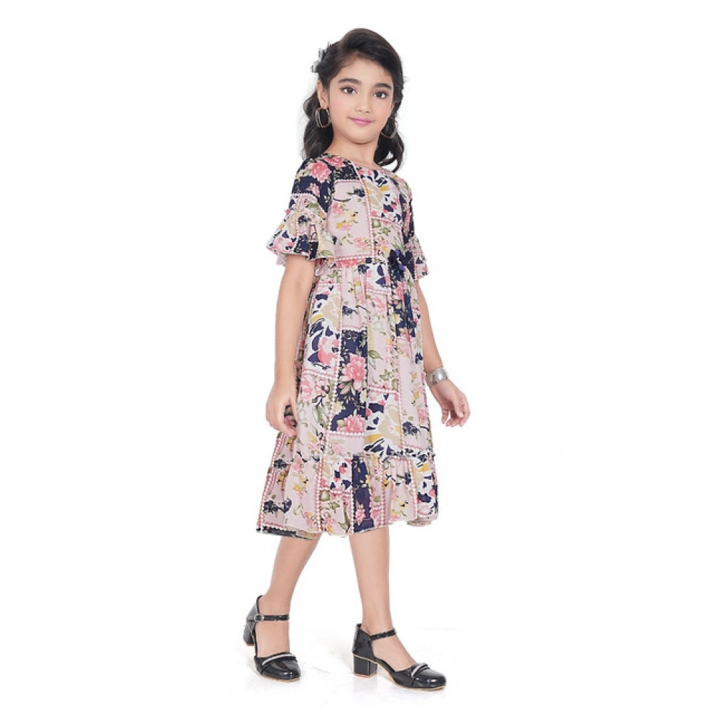 Girl's Shiffon Printed Half Sleeve Round Neck Dress (Peach) Girl's Shiffon Printed Half Sleeve Round Neck Dress (Peach)