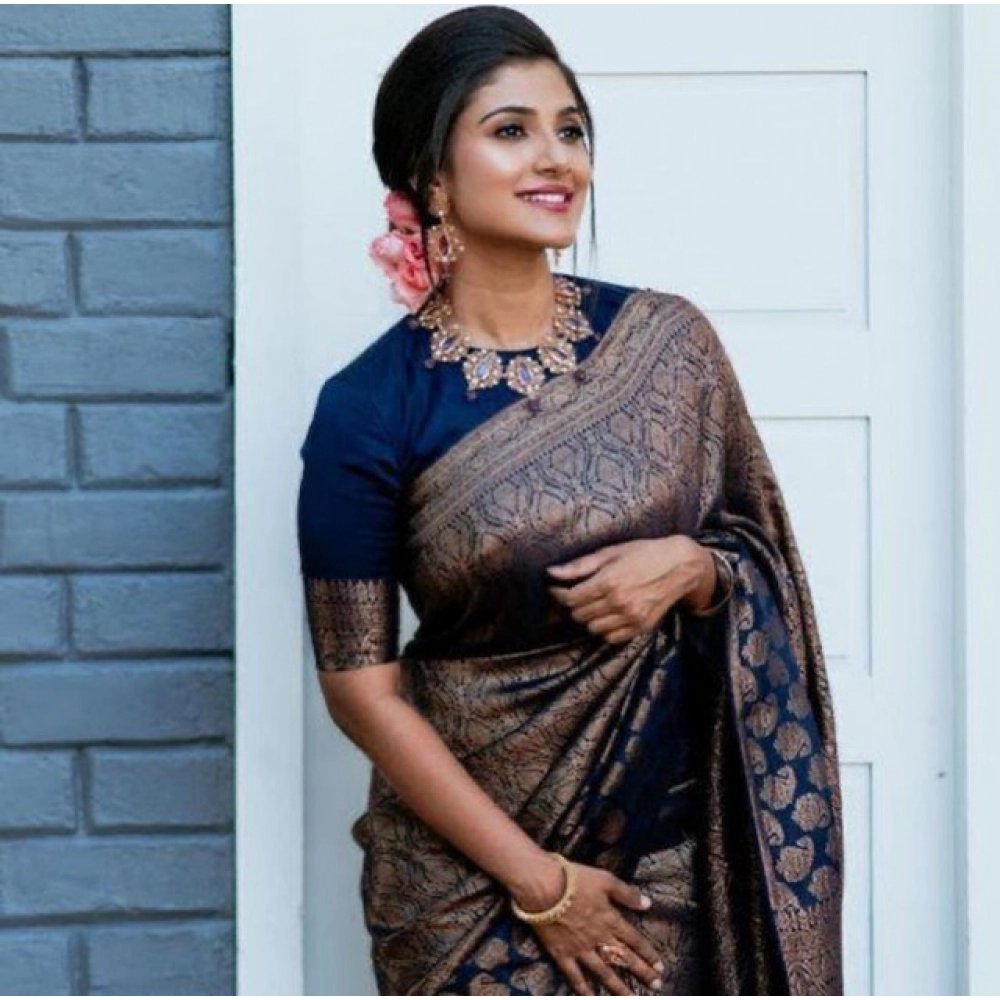 Women's Litchi silk Printed Saree With Unstitched Blouse (Blue) Women's Litchi silk Printed Saree With Unstitched Blouse (Blue)