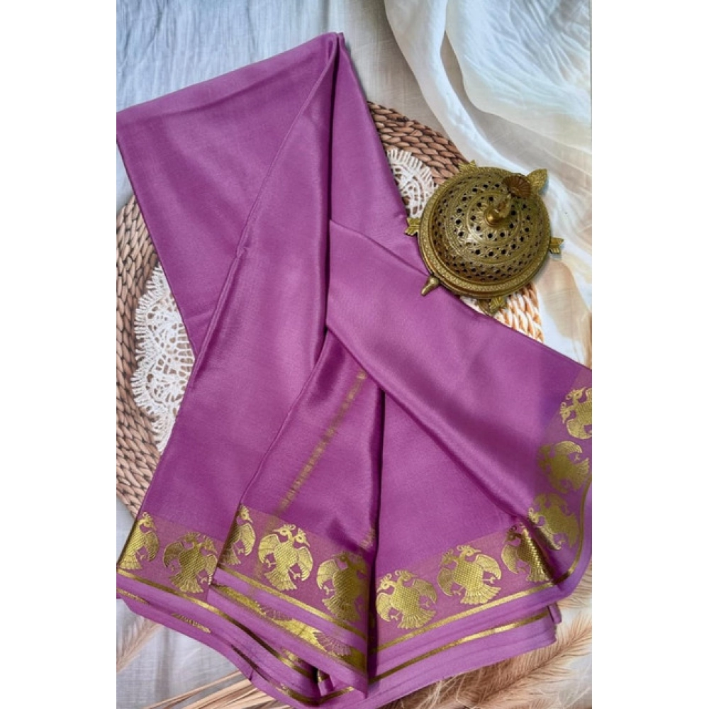 Women's Crepe Chit Pallu Solid Saree With Unstitched Blouse 5.5Mtr (Pink)