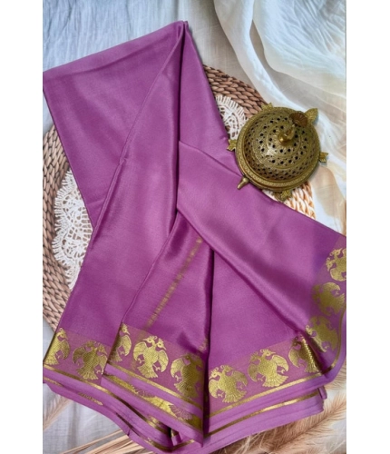 Women's Crepe Chit Pallu Solid Saree With Unstitched Blouse 5.5Mtr (Pink) Women's Crepe Chit Pallu Solid Saree With Unstitched Blouse 5.5Mtr (Pink)