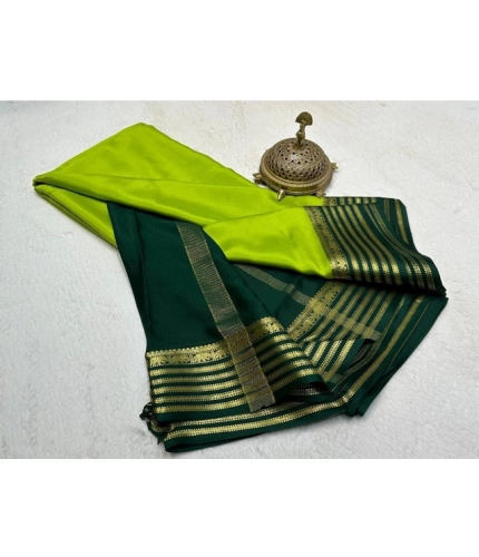 Women's Crepe Chit Pallu Solid Saree With Unstitched Blouse 5.5Mtr (Green) Women's Crepe Chit Pallu Solid Saree With Unstitched Blouse 5.5Mtr (Green)