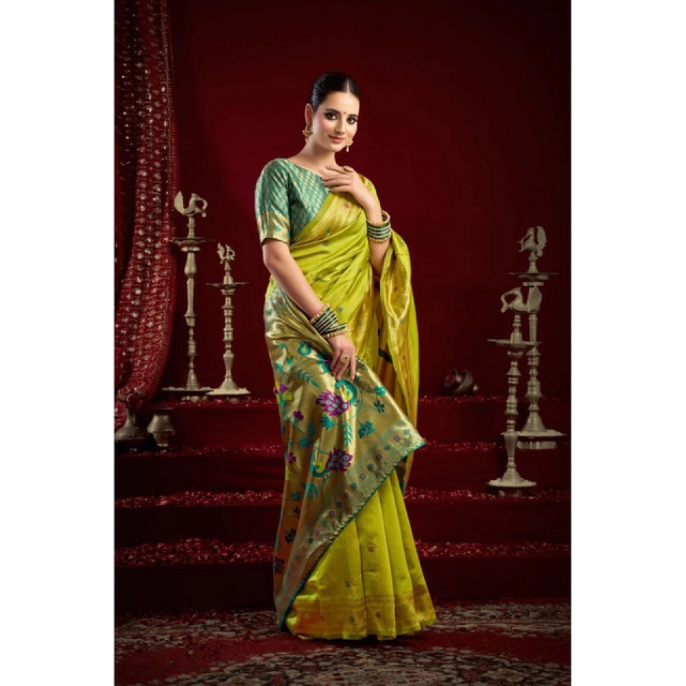 Women's Silk Blend Woven Saree With Unstitched Blouse 5.5 Mtr (Light_Green) Women's Silk Blend Woven Saree With Unstitched Blouse 5.5 Mtr (Light_Green)