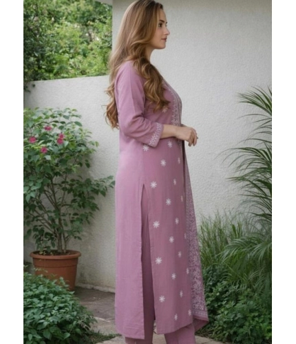 Women's Chanderi Silk Ethnic Motif Round 3/4th Sleeve Kurti With Pant Dupatta Set (Peach)