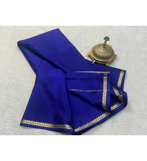 Women's Crepe Chit Pallu Solid Saree With Unstitched Blouse 5.5Mtr (Navy Blue) Women's Crepe Chit Pallu Solid Saree With Unstitched Blouse 5.5Mtr (Navy Blue)