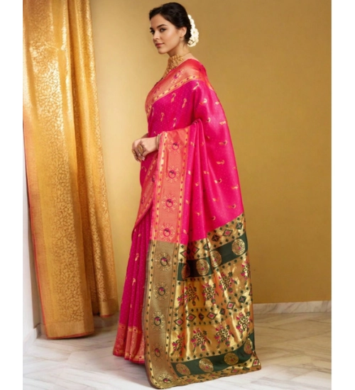Women's Silk Blend Zari Weaving Saree With Unstitched Blouse 5.5Mtr (Pink)