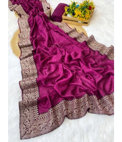 Women's Silk Embroidred Saree With Unstitched Blouse 5.5Mtr (Purple)