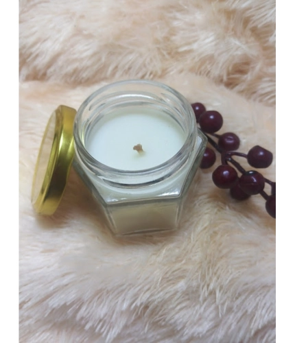 Pack Of_1 Soy Wax And Bees Wax Blend Candles Liquid Volume 90
