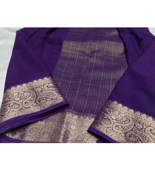Women's Crepe Chit Pallu Solid Saree With Unstitched Blouse 5.5Mtr (Purple)