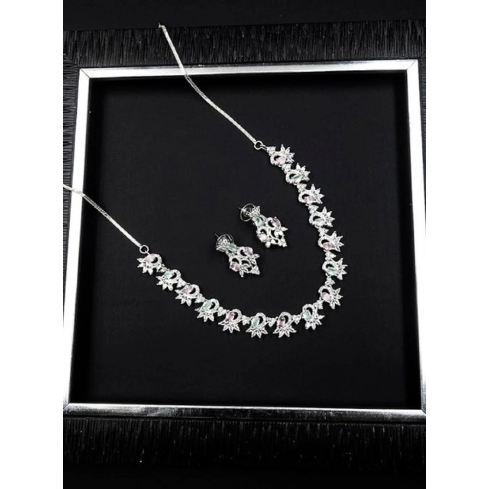 Women's Brass Silver Plated Necklace set (Multicolor)