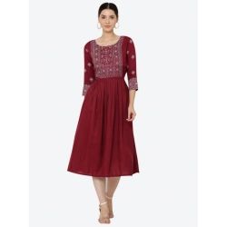 Women's Casual Rayon 3-4th Sleeves Kurti (Maroon)