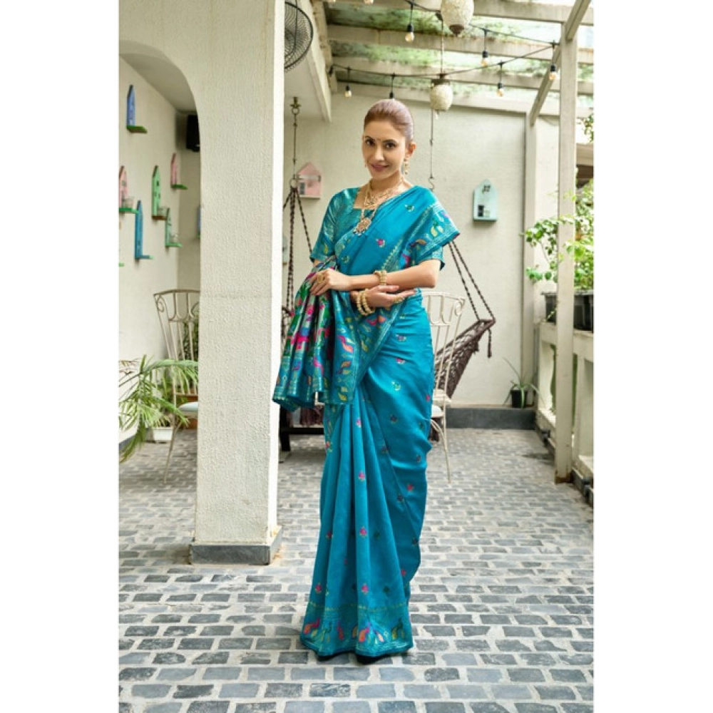 Women's Silk Blend Woven Saree With Unstitched Blouse 5.5 Mtr (Turquoise) Women's Silk Blend Woven Saree With Unstitched Blouse 5.5 Mtr (Turquoise)