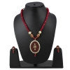 Dropship Stylish Maroon Golde Plated Traditional Kundan Necklace Set with Earrings