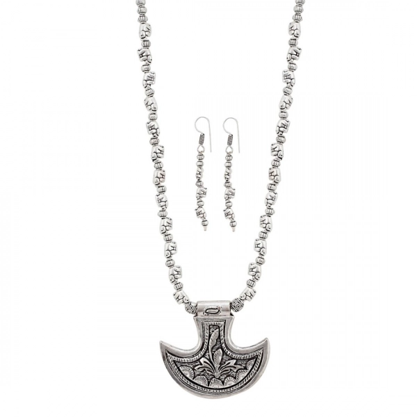 Dropship Silver Oxidised Contemporary German Silver Necklace Set For Women