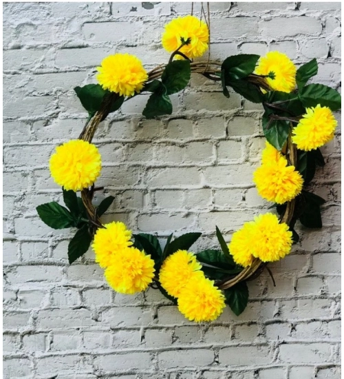 Artificial Yellow Chrysanthemum Dahlia Flower Vine Creeper With Big Green Leaves For Home Decoraton (Color: Yellow, Material: Silk Polyester)