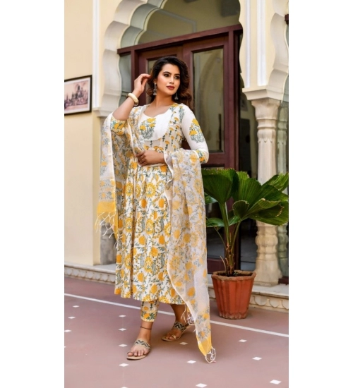 Women's Cotton Blend Printed Work Kurti With Bottom And Dupatta Set (Yellow)