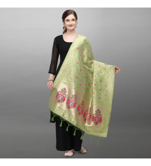 Women's Silk Pure Zari weaving Duppatta (Light Green, Length: 2-2.3 Mtrs)