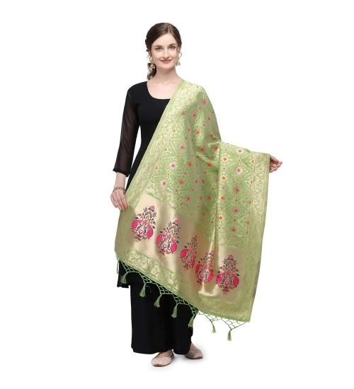 Women's Silk Pure Zari weaving Duppatta (Light Green, Length: 2-2.3 Mtrs)