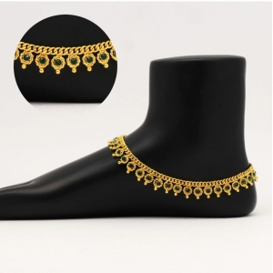 Generic Women's Green Color Rhinestone Anklets (Free Size: Upto 10") 