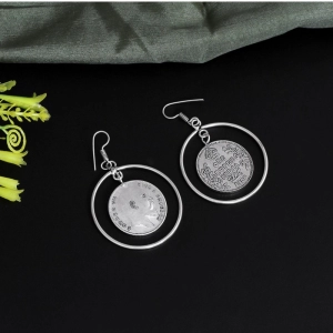 Generic Women's Silver Color Oxidised Earrings 