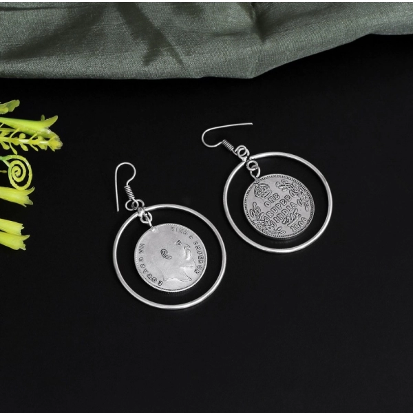 Dropship Women's Silver Color Oxidised Earrings