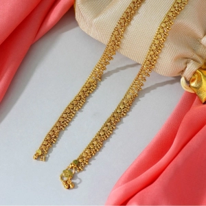 Generic Women's Gold Color Anklets (Free Size: Upto 10") 