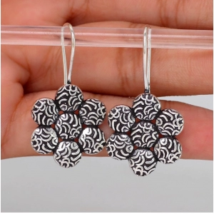 Generic Women's New Designer Flower Shape Handmade Indian Traditional Oxidised Stud Earrings 