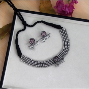 Generic Women's Maroon Color Oxidised Temple Necklace Set 