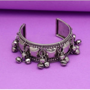 Generic Women's Silver Color Oxidised Adjustable Bracelet 