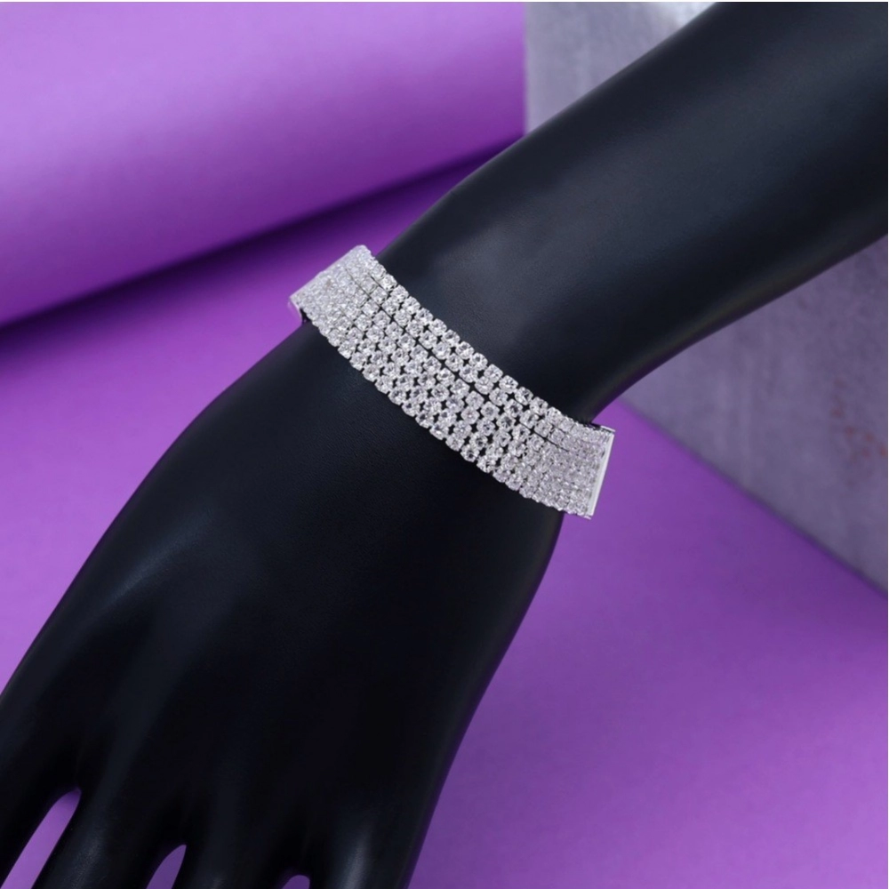Generic Women's Silver Color Rhinestone Bracelet 