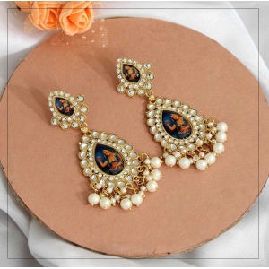 Generic Women's Multi Color Kundan Kundan Earrings 