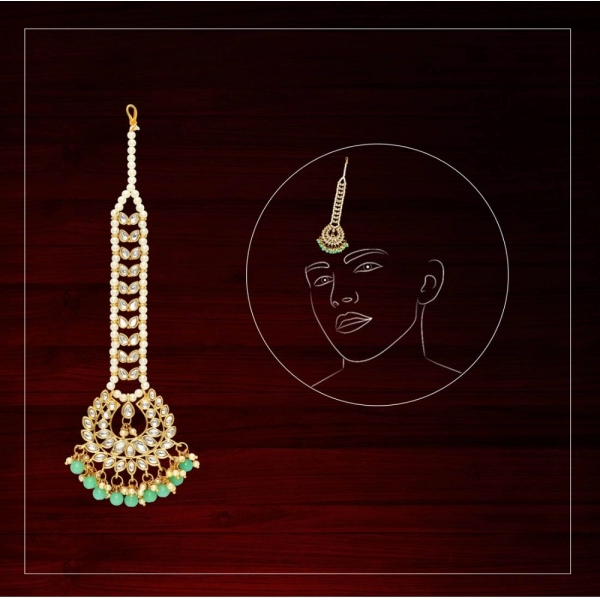 Dropship Women's Green Color Imitation Pearl &amp; Kundan Maang Tikka