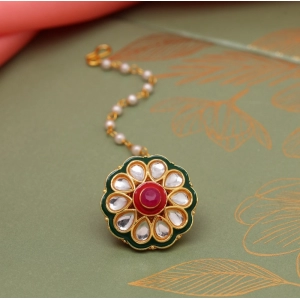 Generic Women's Maroon & Green Color Kundan Meena Borla Tikka 