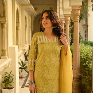 Generic Women's Casual 3/4th Sleeve Printed Cotton Kurti Set (Mustard)