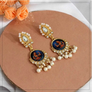 Generic Women's Multi Color Kundan Kundan Earrings 