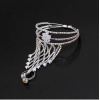 Dropship Women's White Color Hathphool Adjustable Bracelet