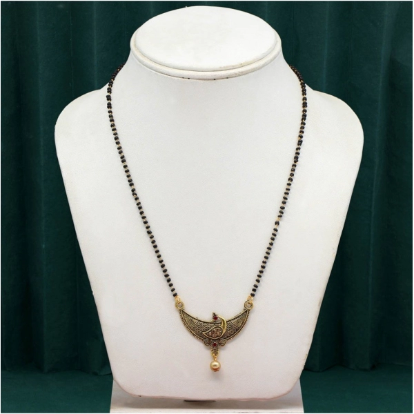 Dropship Women's Multi Color 5 Piece Of Mangalsutra Combo