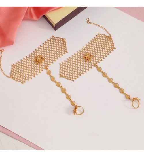 Women's Gold Plated Hathphool Adjustable Chain