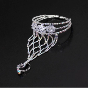 Generic Women's White Color Hathphool Adjustable Bracelet