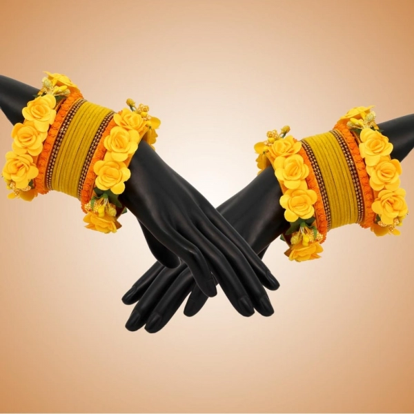 Dropship Women's Yellow Color Floral Bangles Set: 2.4
