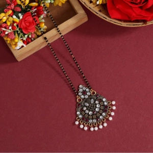 Generic Women's White Color Mangalsutra 