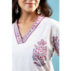 Generic Women's Casual 3/4th Sleeve Floral Print Cotton Kurti Set (Off White)