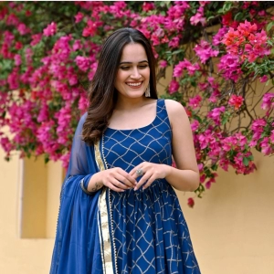 Generic Women's Casual Sleeveless Printed Cotton Kurti Set (Blue)