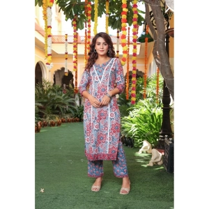 Generic Women's Casual 3/4th Sleeve Printed Cotton Kurti Set (Pastel Blue)