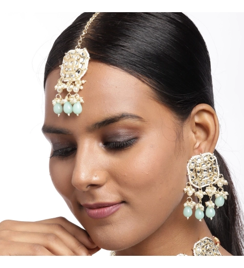 Women's Rose Gold Plated Alloy Kundan Earrings & Mangtikka (White) Women's Rose Gold Plated Alloy Kundan Earrings & Mangtikka (White)