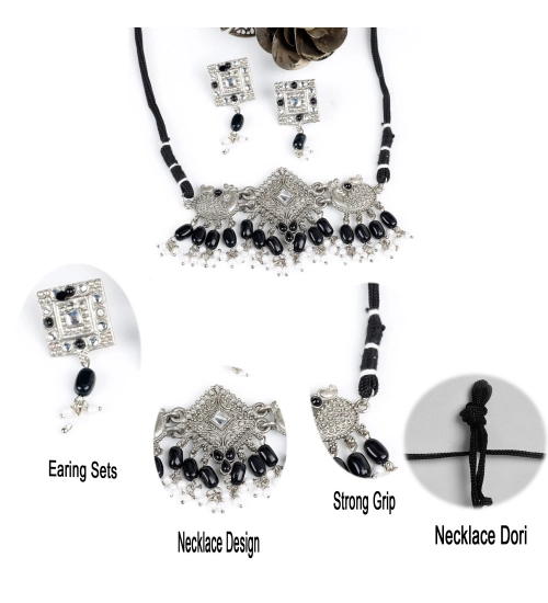 Women's Rose Gold Plated Alloy Necklace & Earings Set (Silver) Women's Rose Gold Plated Alloy Necklace & Earings Set (Silver)