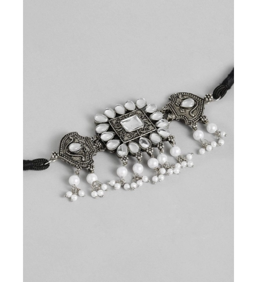 Women's Rose Gold Plated Alloy Necklace & Earings Set (Silver) Women's Rose Gold Plated Alloy Necklace & Earings Set (Silver)