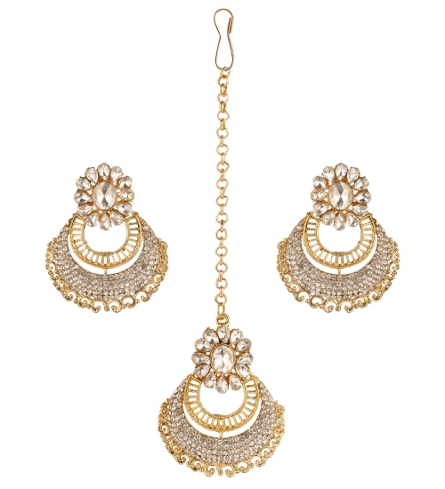 Women's Rose Gold Plated Alloy Kundan Earrings & Mangtikka (White)