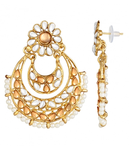 Women's Rose Gold Plated Alloy Kundan Earrings &amp; Mangtikka (White &amp; Gold)