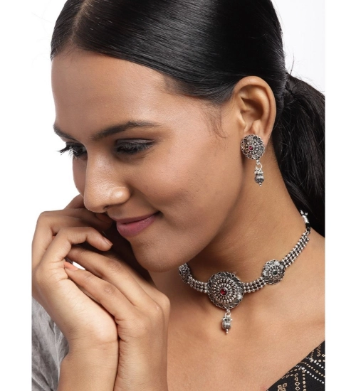 Women's Rose Gold Plated Alloy Necklace & Earings Set (Silver) Women's Rose Gold Plated Alloy Necklace & Earings Set (Silver)